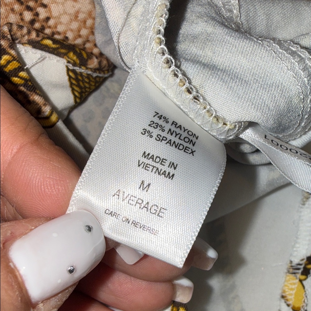 New York & Company Leopard and Chain Print Pants - Picture 3 of 5